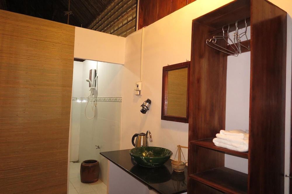 Triple Bungalow photo 3