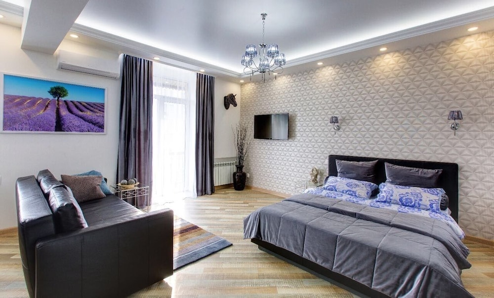 Studio Suite photo 1