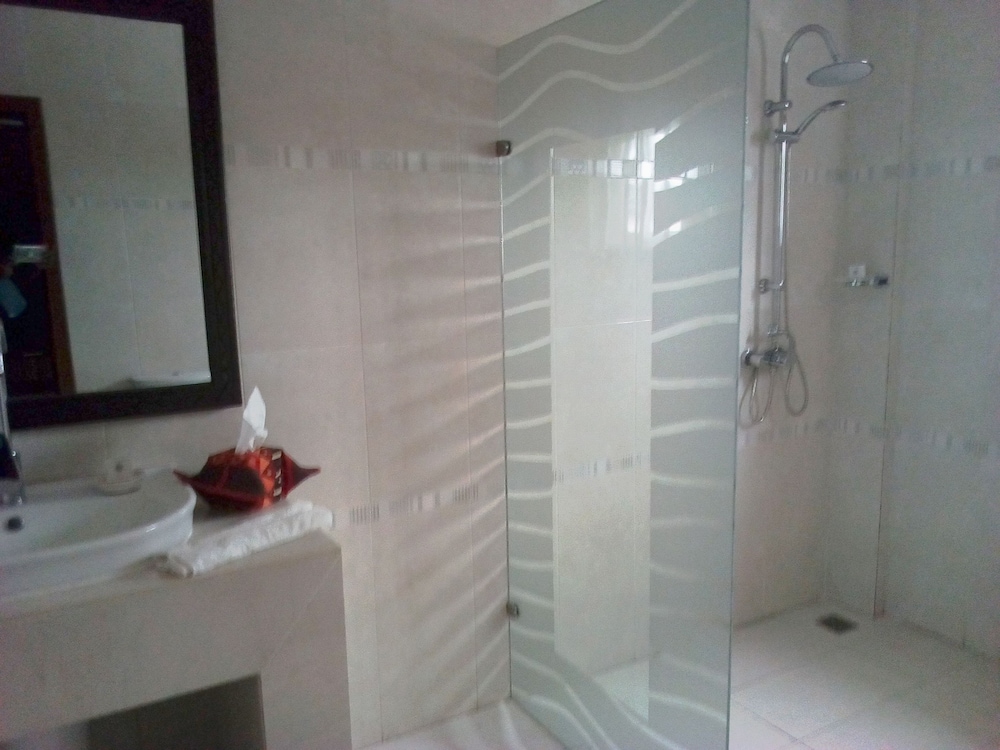 Standard Suite, 1 Bedroom, City View photo 2