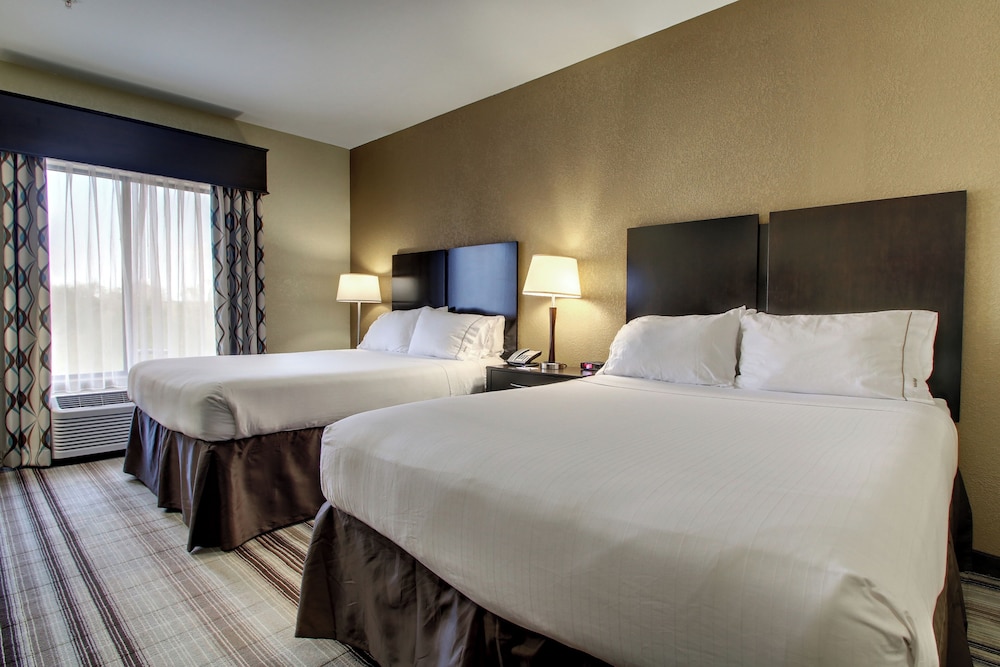 Suite, Multiple Beds photo 3