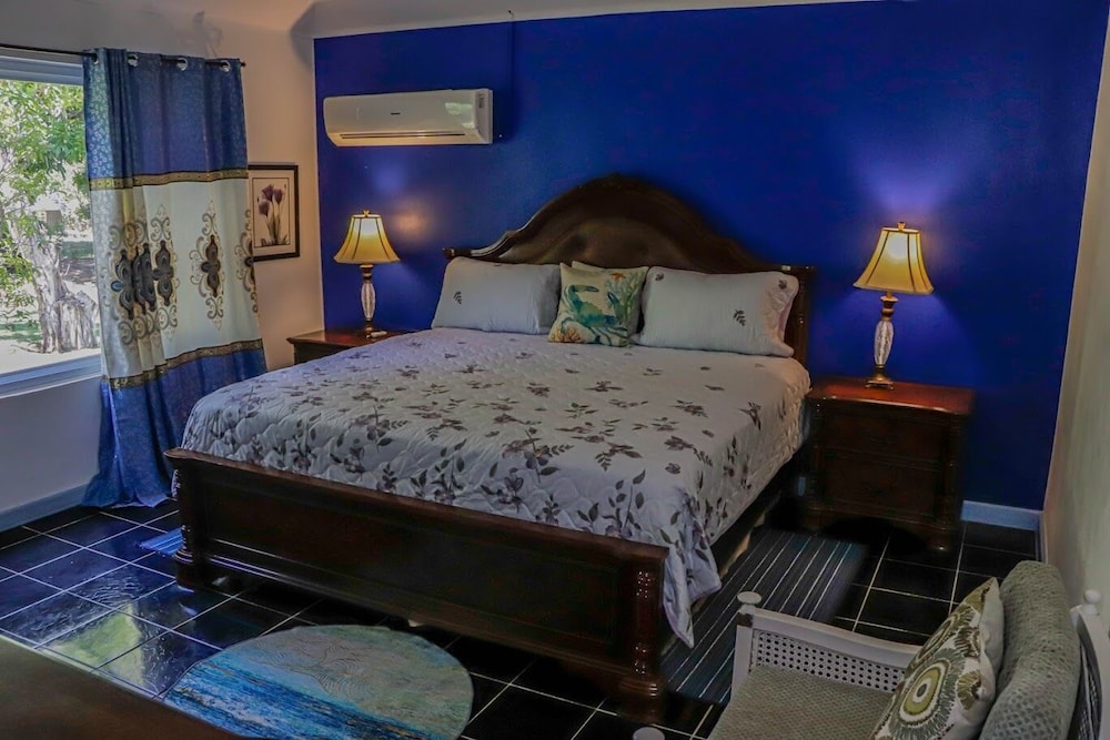 Executive Villa photo 1