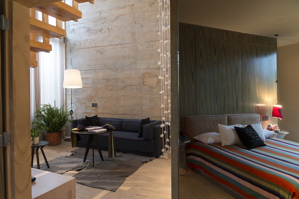 Bo Suite - Photo 2