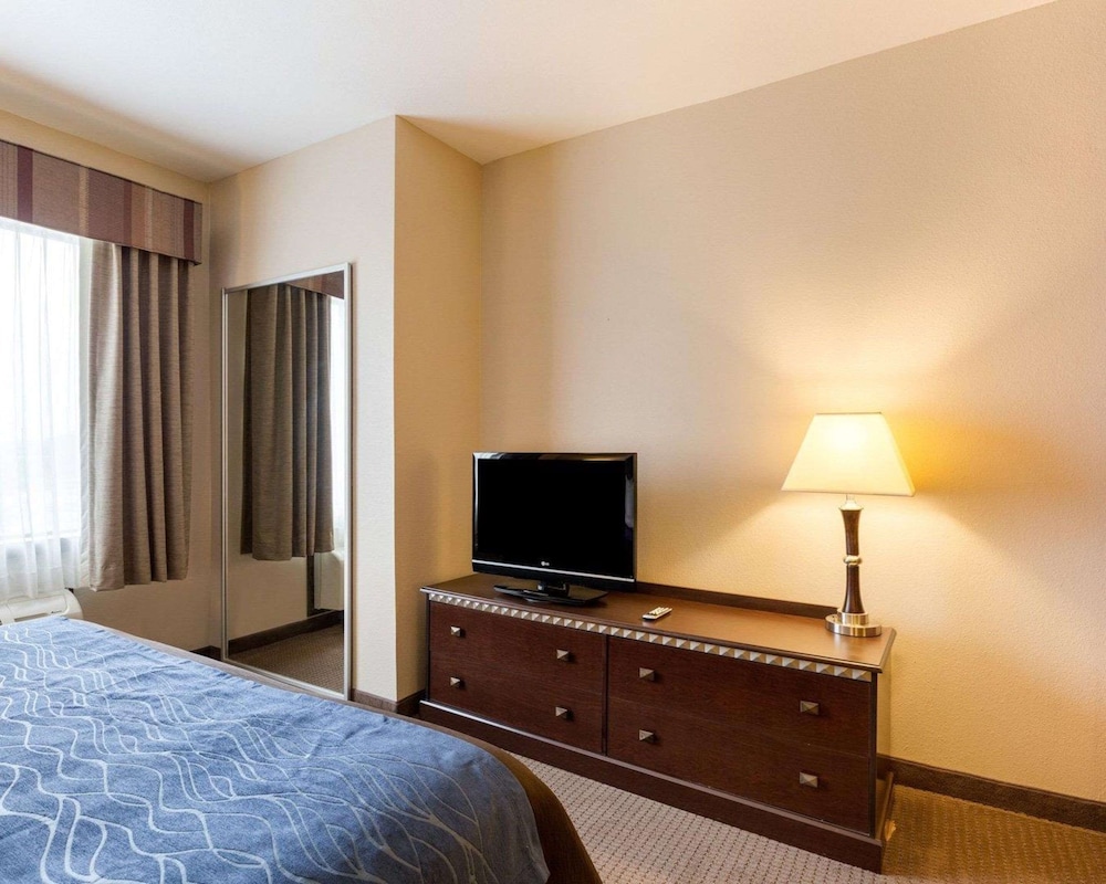 Suite, Non Smoking - Photo 3