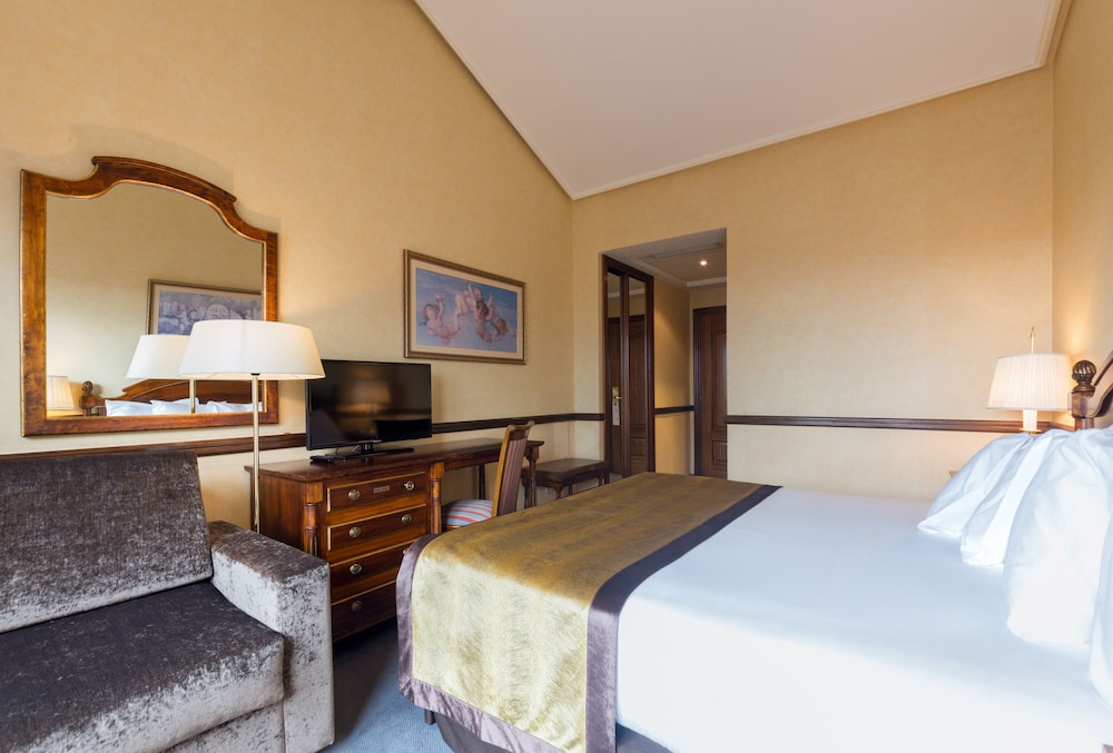 Triple Room - Photo 1