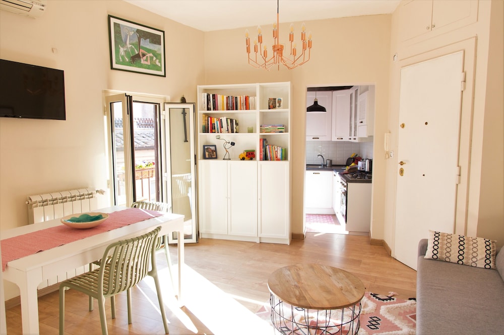 City Apartment photo 1