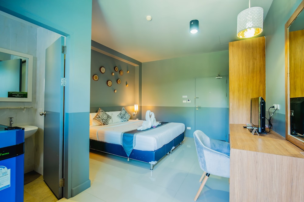 Superior King or Twin Room - Photo 5