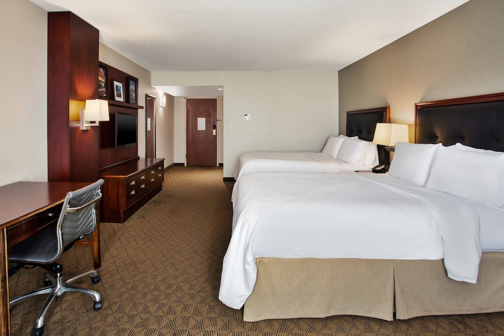 Standard Room, 2 Queen Beds, Accessible (Communications) - Photo 3