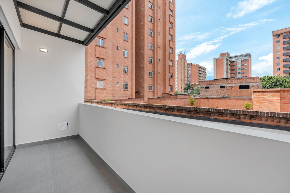 Apartment, 3 Bedrooms (302)