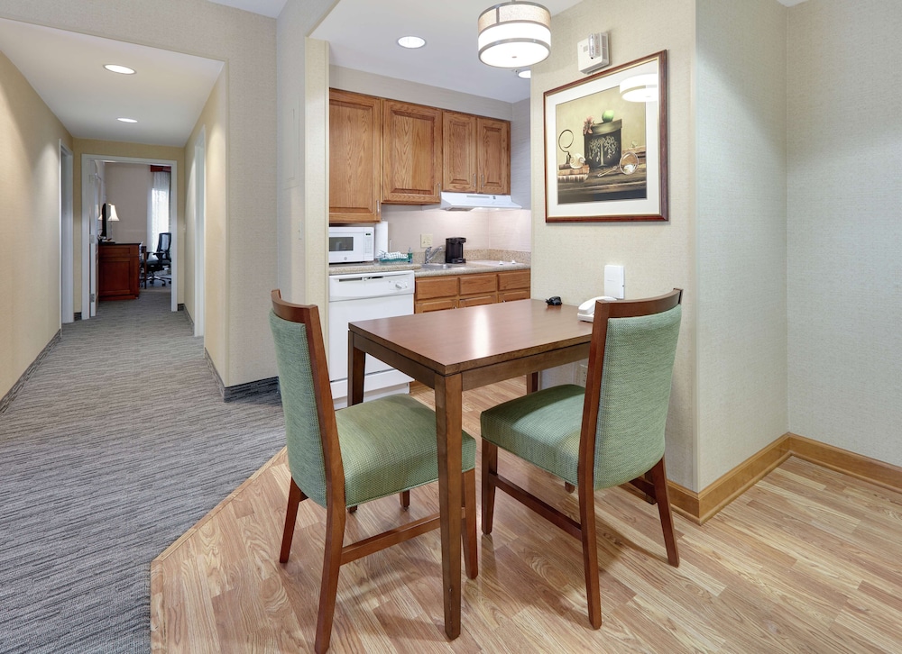 Suite, Multiple Beds, Accessible, Non Smoking - Photo 14