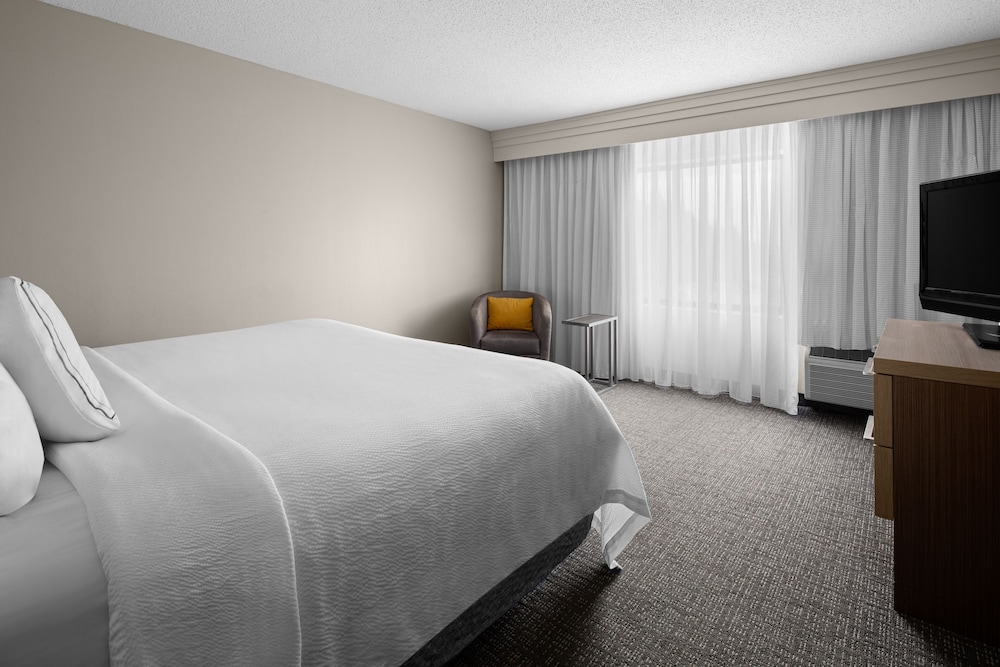 Room, Multiple Beds - Photo 2