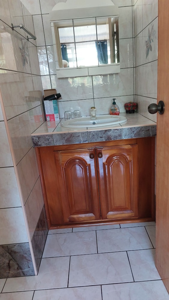 Family Triple Room, Ensuite, Garden View (Apetahi) photo 3