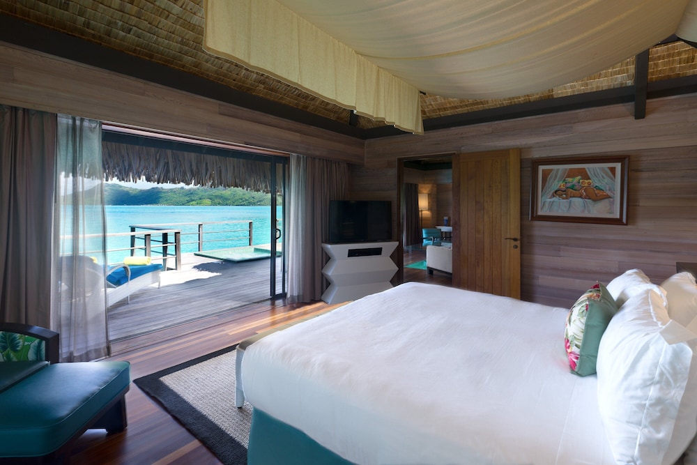 Premier Villa, 1 King Bed With Sofa Bed, Overwater
