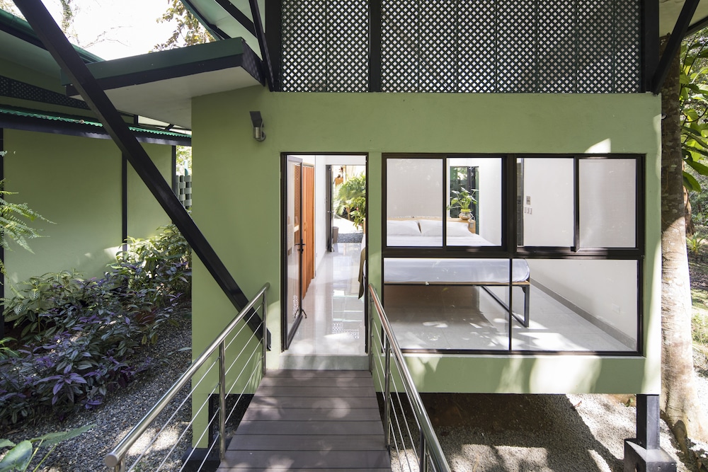 Standard Bungalow, 1 King Bed, Mountain View (Maleku) photo 3