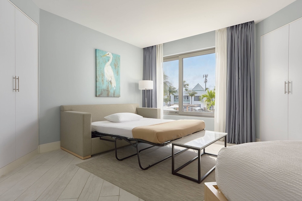 Room, 1 King Bed with Sofa bed (View) - Photo 4