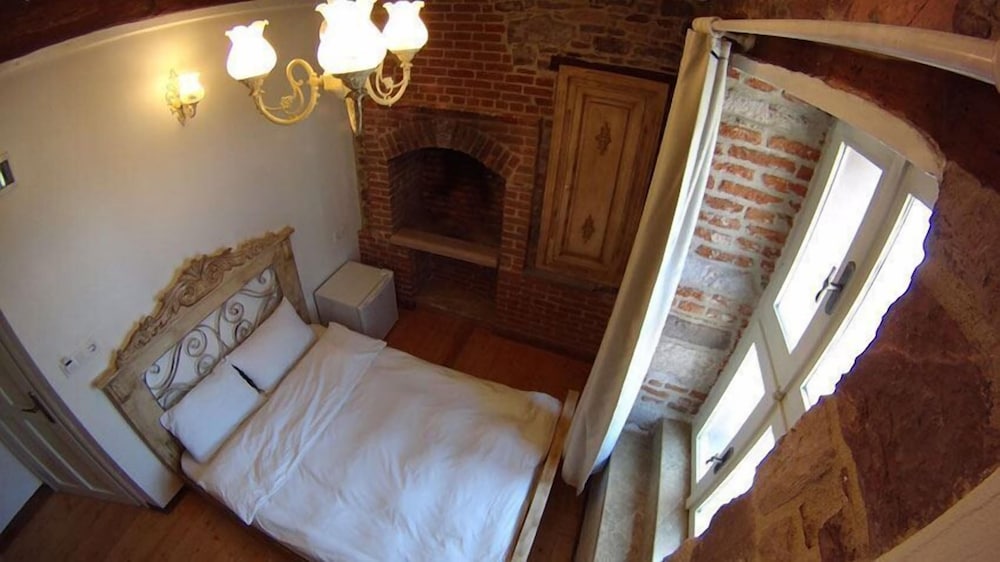 Standard Double Room photo 2