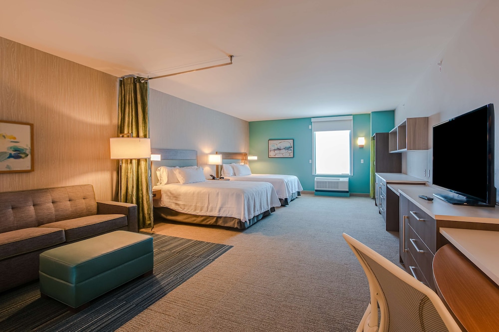 Studio, 2 Queen Beds, Accessible, Non Smoking (Hearing) photo 2
