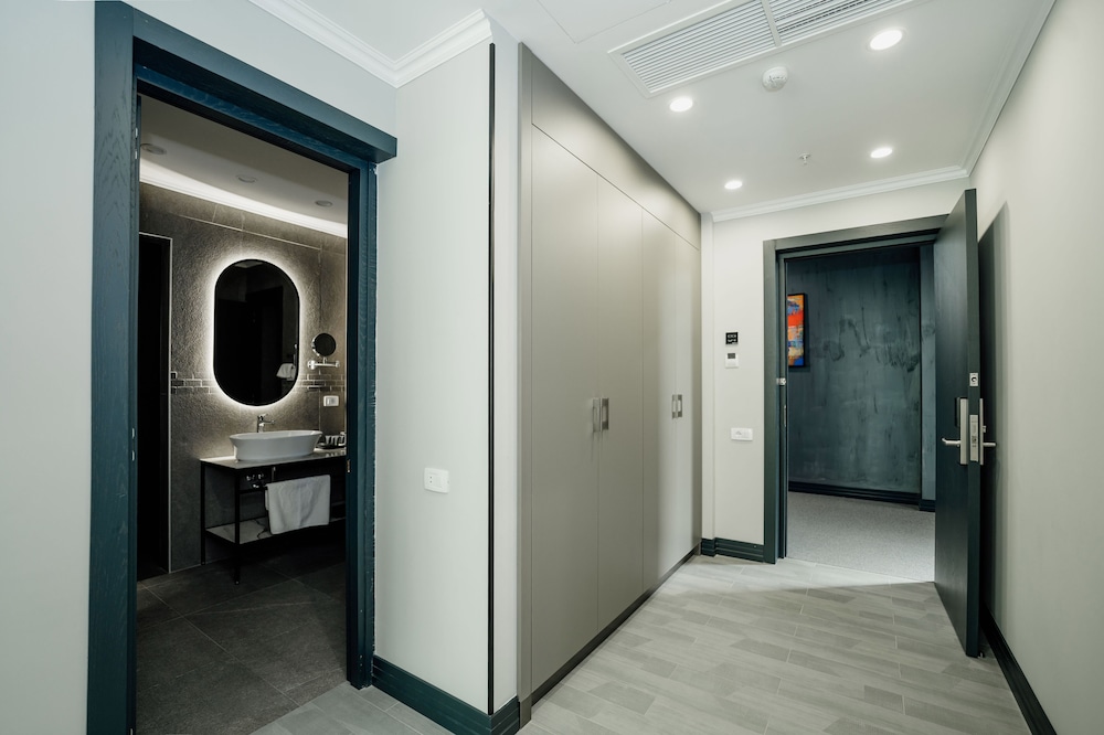 Standard Double Room, Courtyard View photo 3