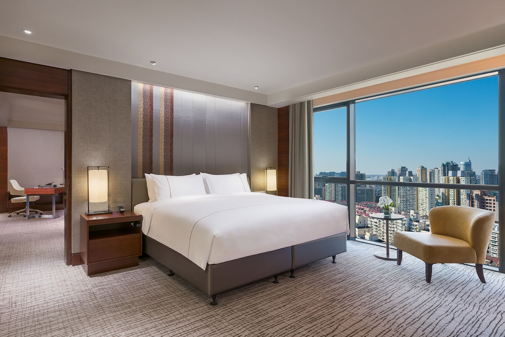 Amara Club Deluxe Suite
