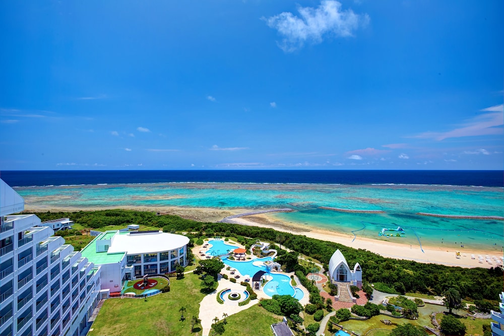 Premium Room, 2 Twin Beds, Ocean View (Ocean Wing) - Photo 6
