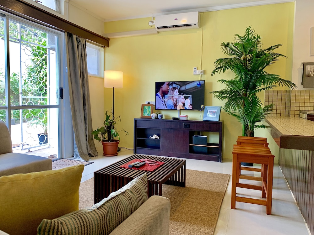 House, 1 Bedroom photo 3