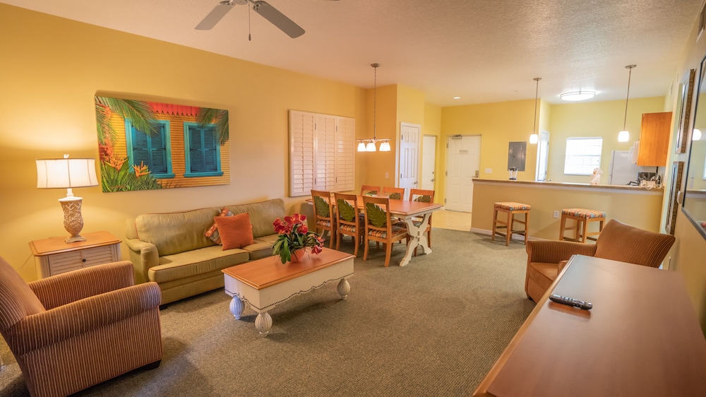 Standard Suite, 2 Bedrooms, Non Smoking, Kitchen - Photo 19