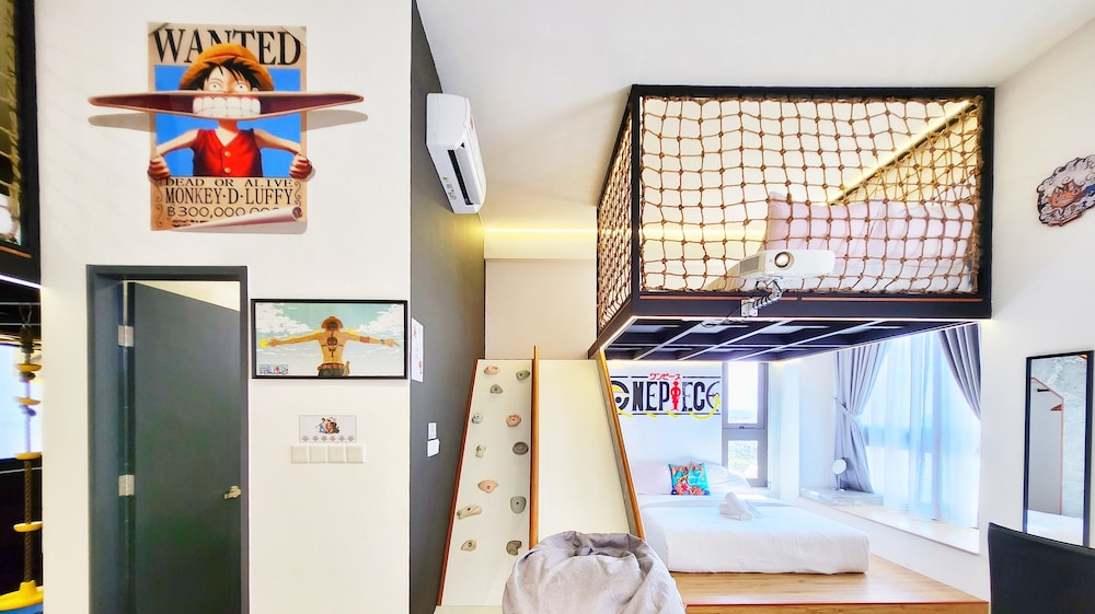 Toy Story Themed Loft Apartment Near LEGOLAN - Photo 3