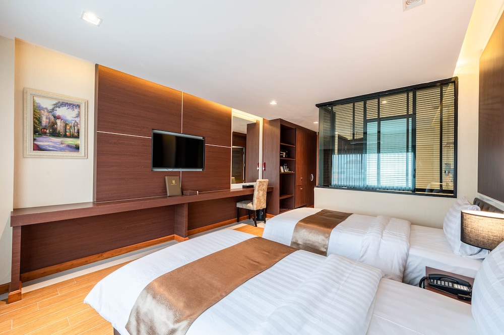 Superior Twin Room - Photo 1