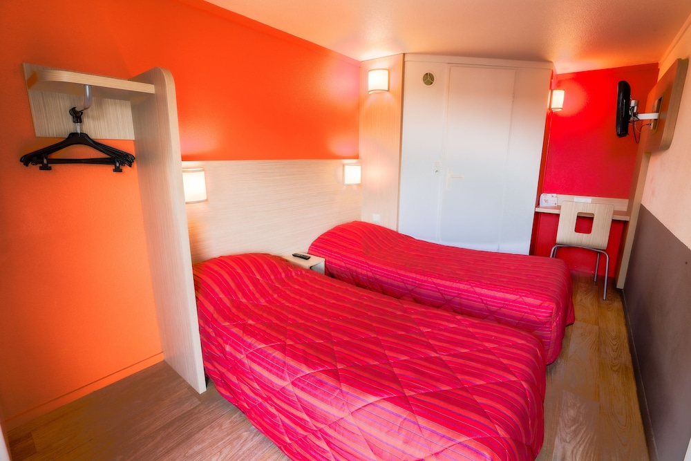 Standard Room, 2 Twin Beds - Photo 3