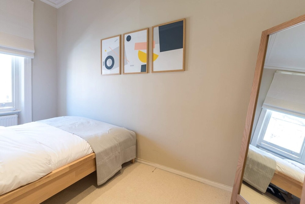 Apartment (2 Bedrooms) photo 2
