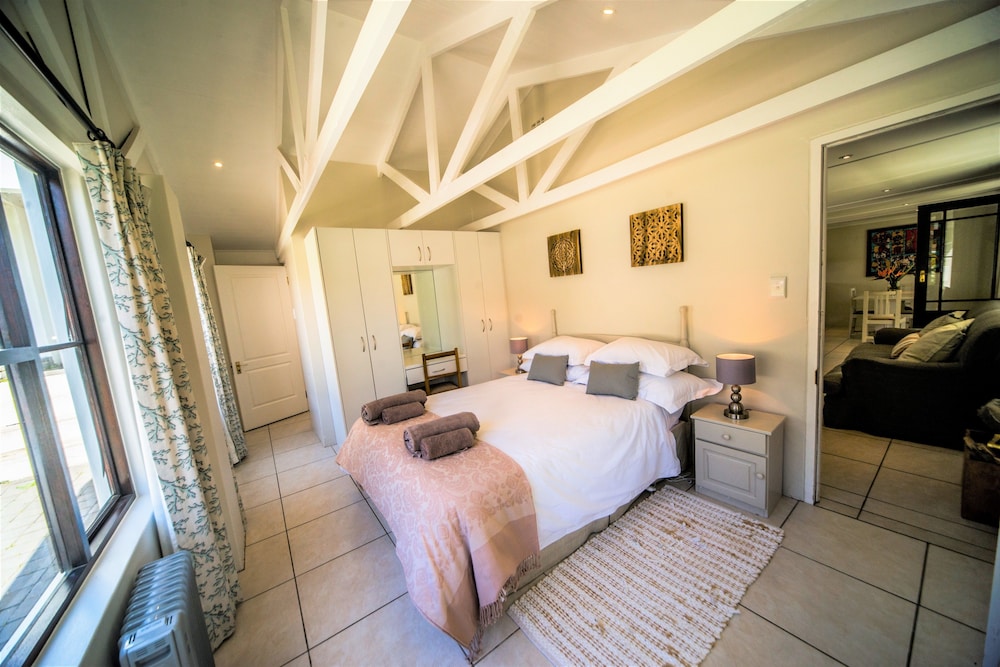 Family Cottage, 2 Bedrooms, Mountain View, Mountainside photo 1