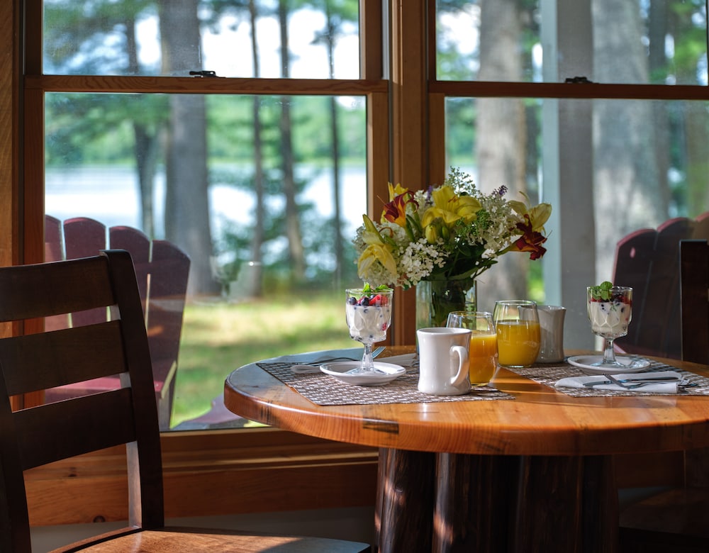 Wolf Cove Inn, Bilde 2