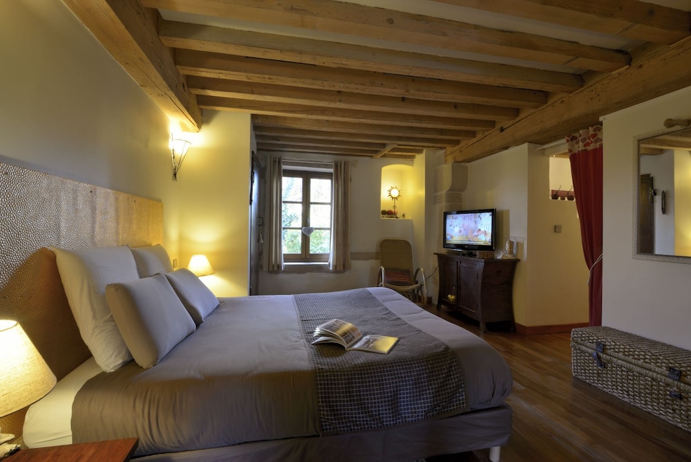 Comfort Suite, 1 Queen Bed, Ensuite photo 1