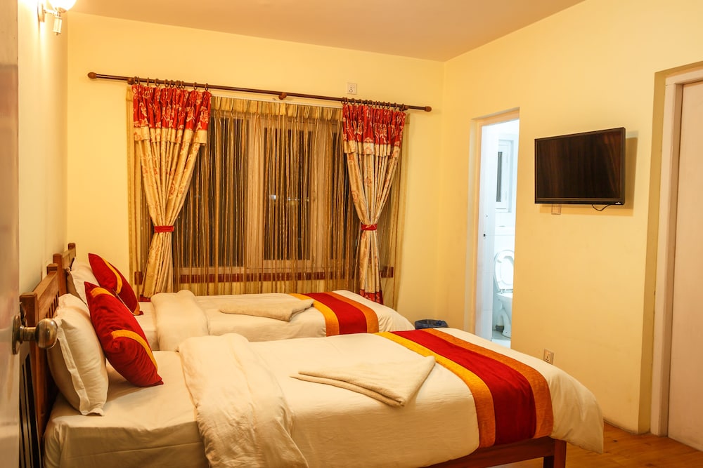 Deluxe Double Or Twin Room, 2 Twin Beds, Non Smoking, City View