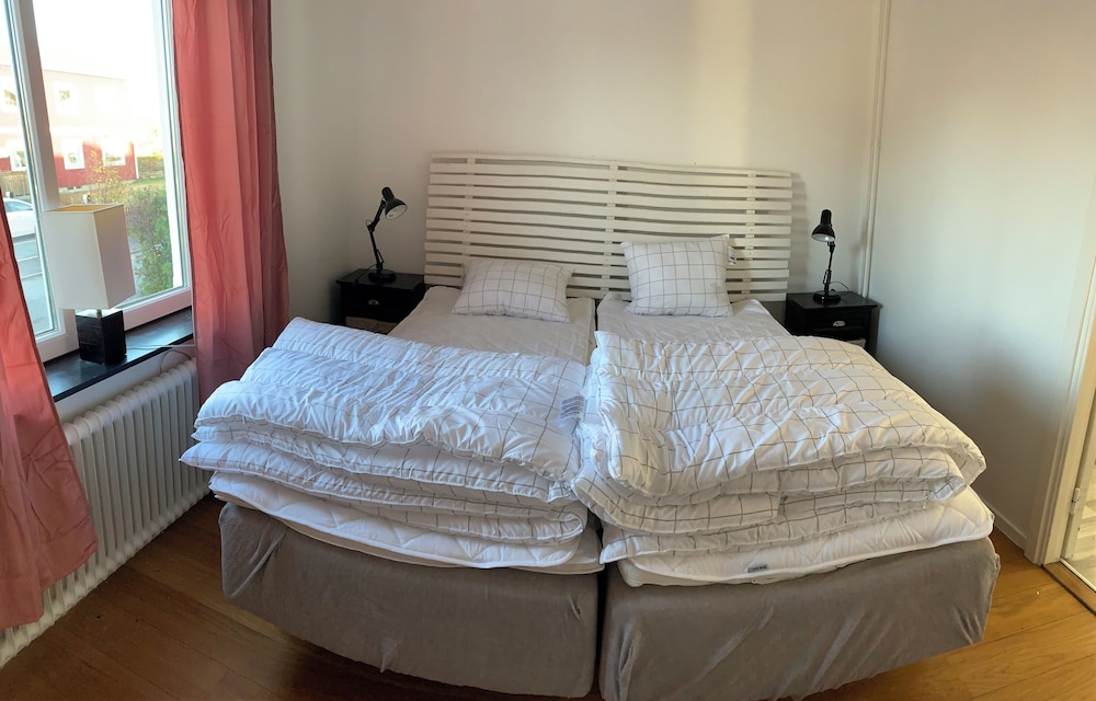 Apartment photo 1