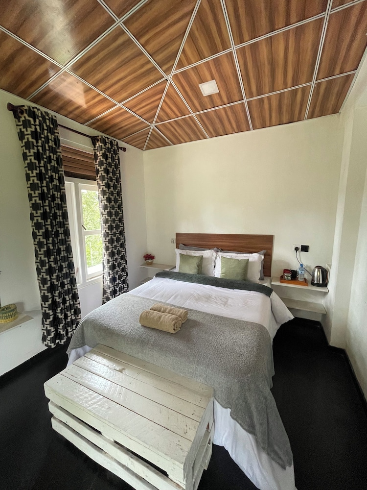 Kaya Villa Traditional house with complimentary breakfast ingredients photo 3