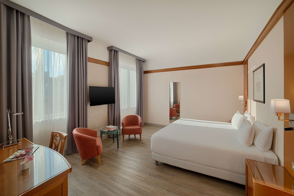 Superior Room - Photo 1