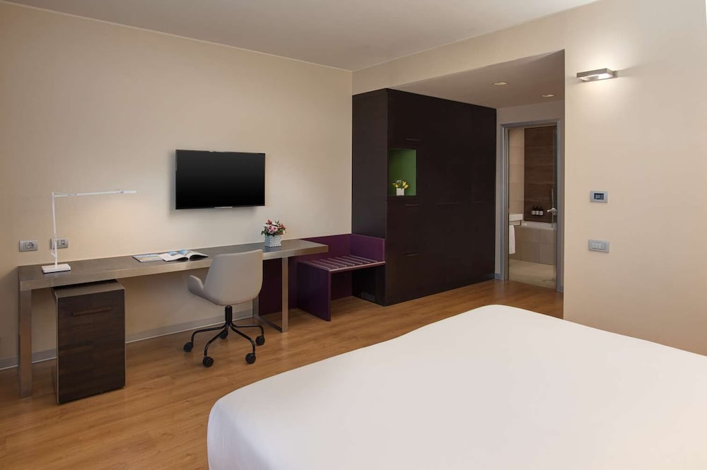 Junior Suite (Extra Bed 3 adults) - Photo 5