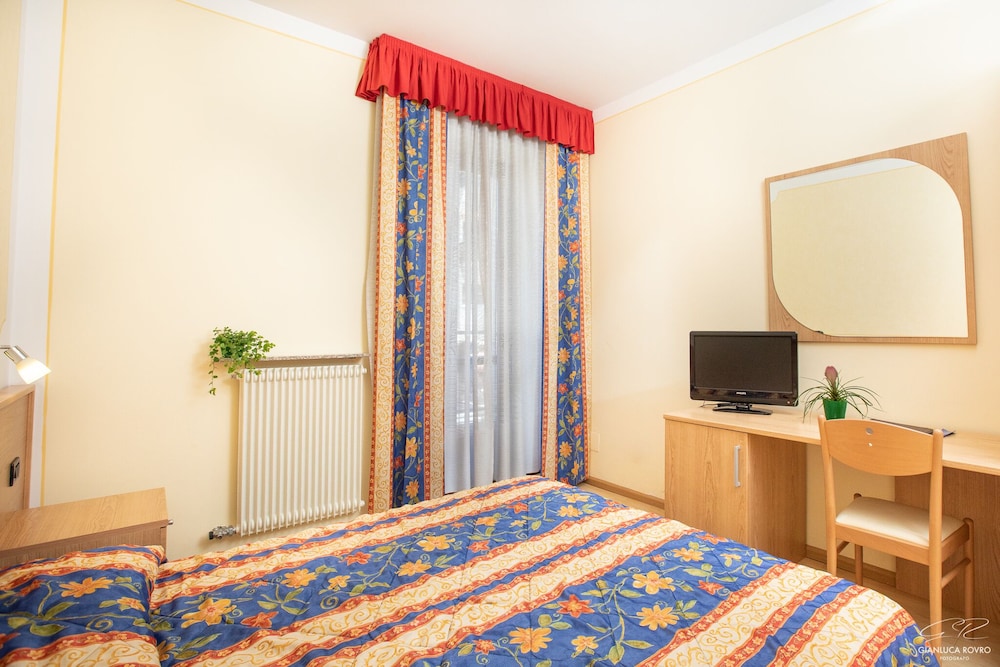 Classic Double Room Single Use
