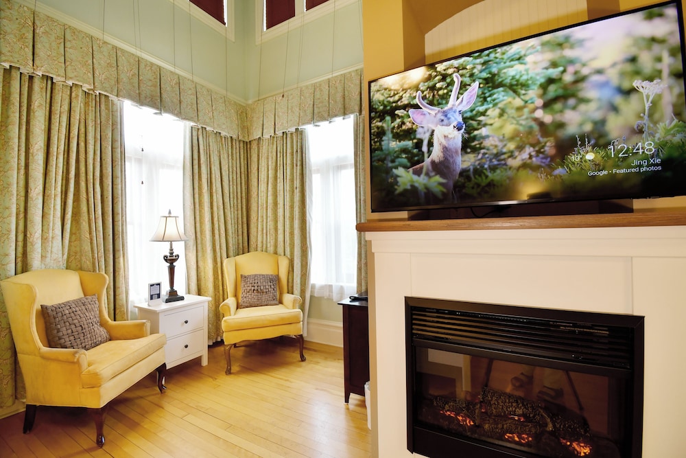 Signature Room, 1 Queen Bed
