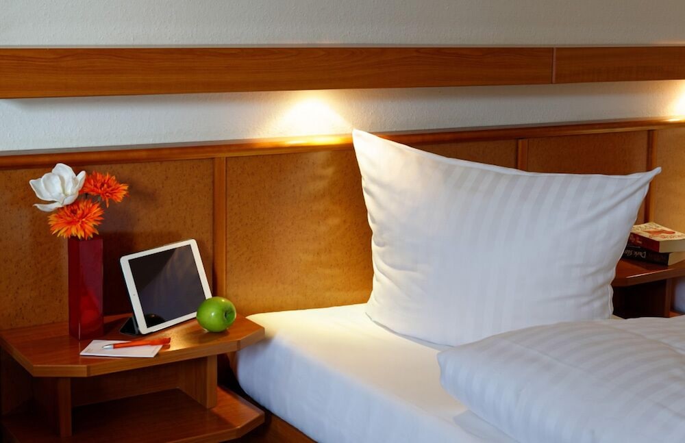 Business Twin Room photo 3