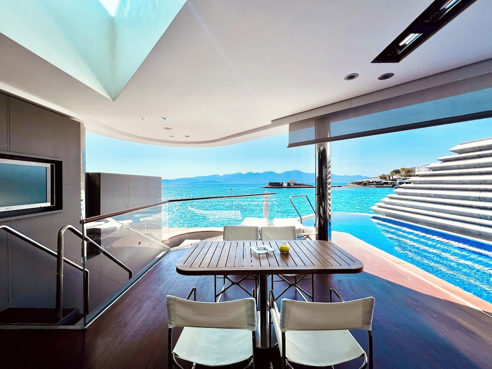 Yachting Villa Sea View Private Pool - Photo 2