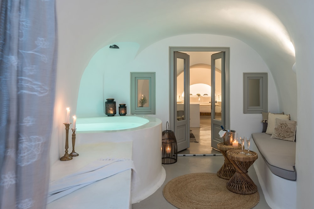 Suite Executive (Cave Heated Jacuzzi)