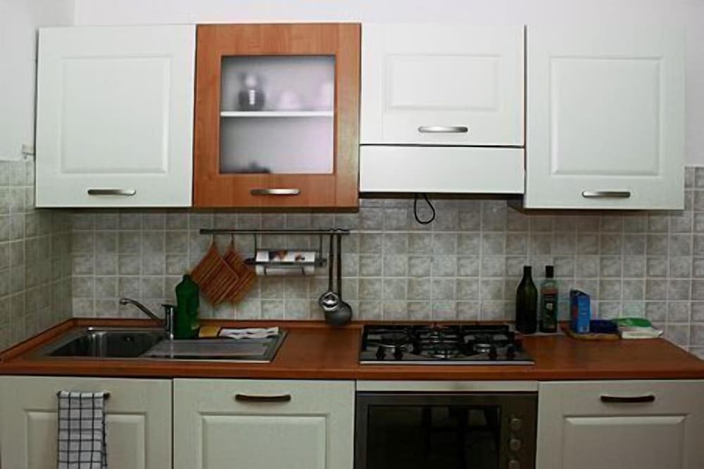 Standard Apartment with 1 Double Bed and 1 Single Bed, photo 6