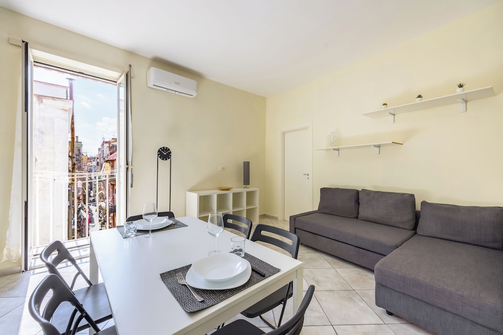 Apartment (1 Bedroom)