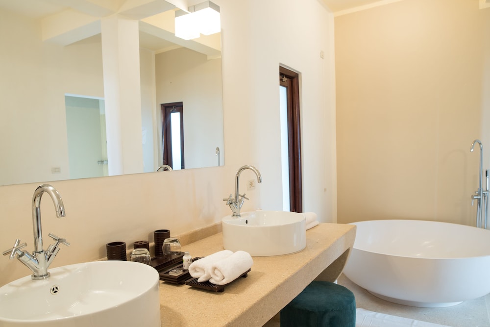 Partial Sea View Villa 3 Bedroom - Photo 4