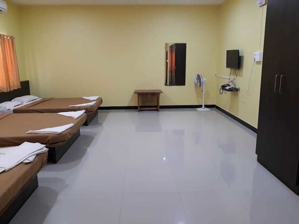 A/C Hall photo 2