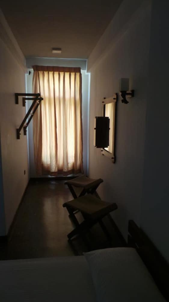 Deluxe Triple Room, Non Smoking photo 2