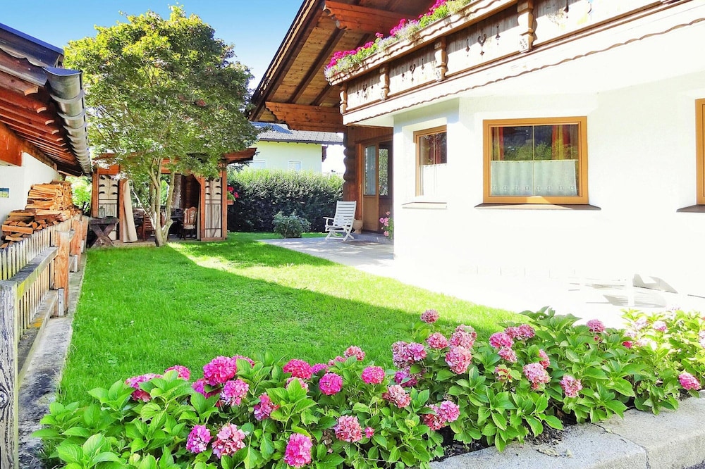 Apartment photo 3