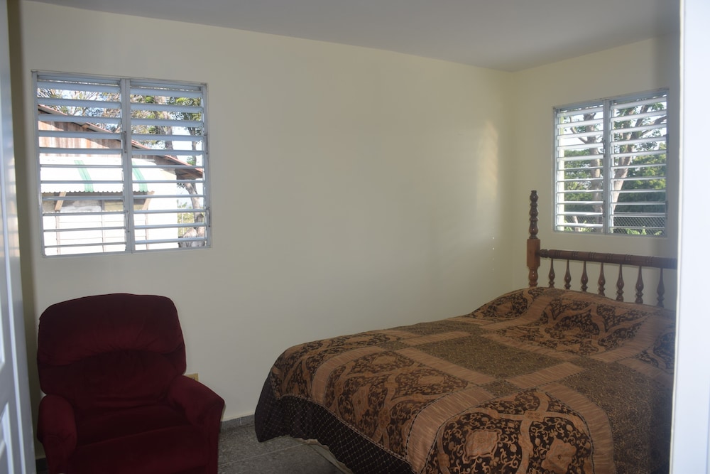 Four Bedroom Villa with Mountain View photo 3