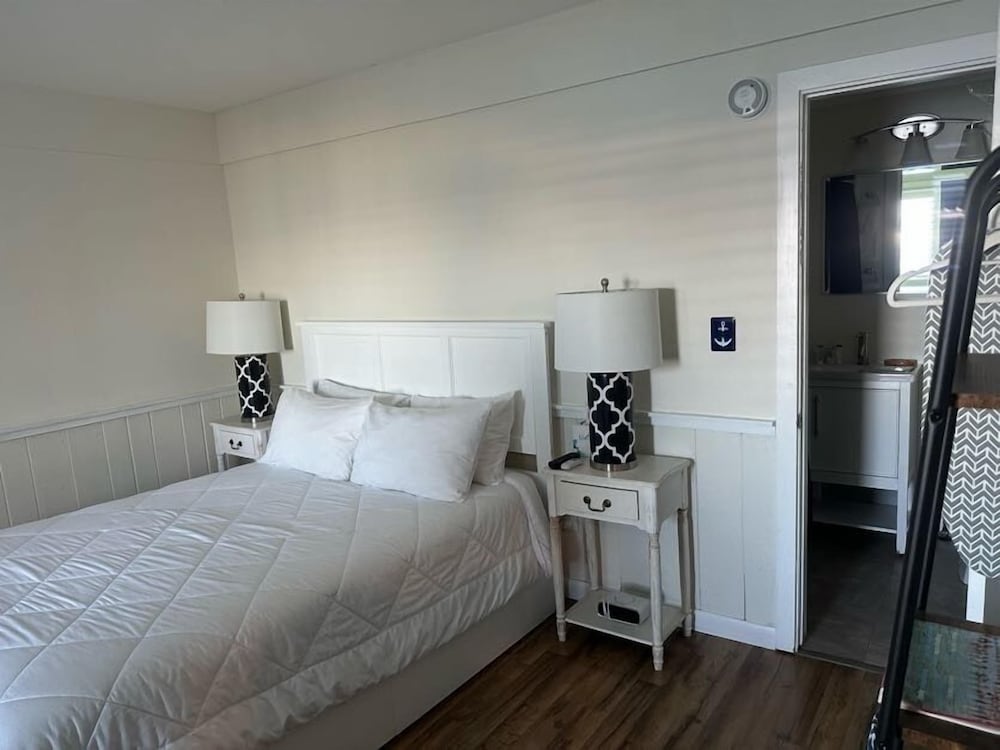 Beach View Room with Deck Access